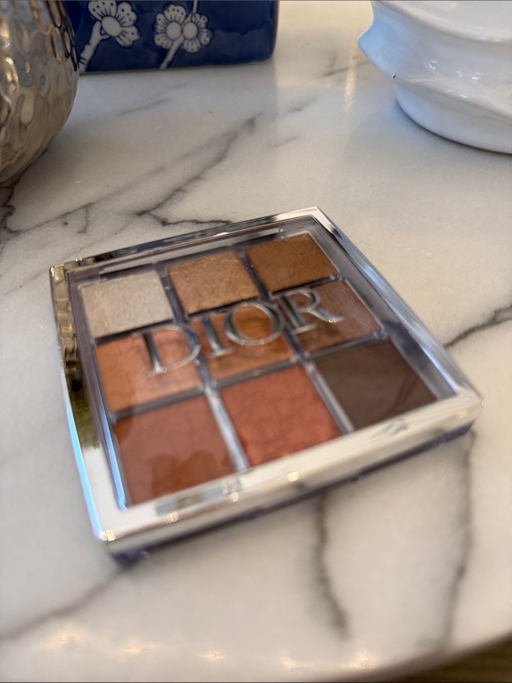 DIOR
BACKSTAGE Eyeshadow Palette
In Nude Essentials - Picture 5 of 6